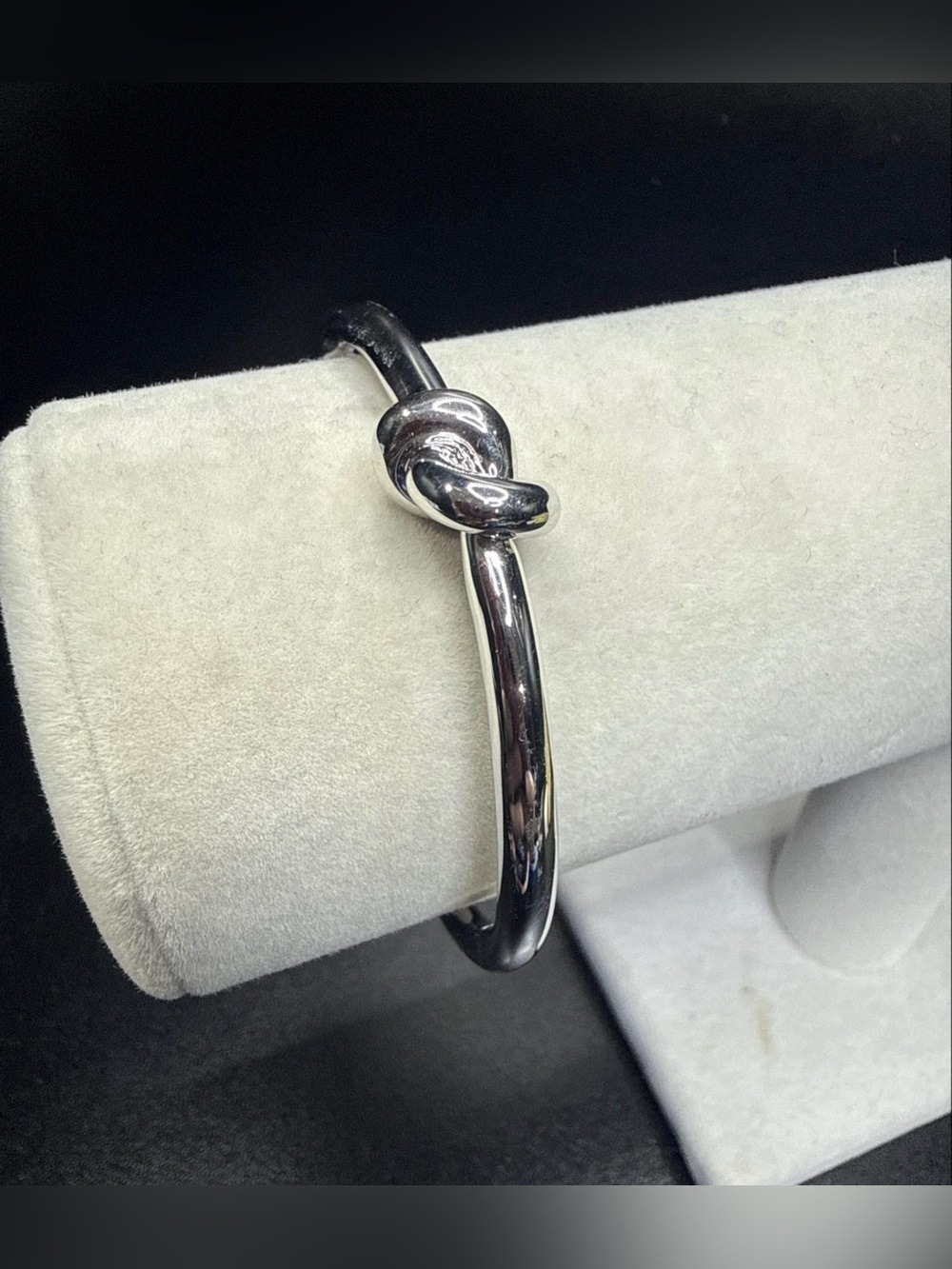 Kate Spade Sailor's Knot Hinge Bangle Silvertone 2469 - Picture 4 of 7